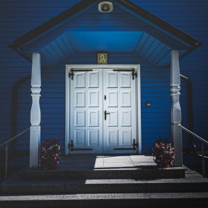 The Cheap Doors of Scandinavian Origin